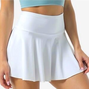 HALARA | Athletic Skirt w/ Built in Shorts and Interior Pockets *New w/out Tags*